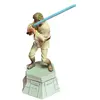 Foto de um(a) Peça De Xadrez Star Wars Luke Skywalker - Pintada À Mão, da categoria de Figuras de ação. Esta é uma oportunidade única para adquirir uma peça de reposição ou colecionável do icônico xadrez oficial de Star Wars.... Vendido no marketplace Trésors.