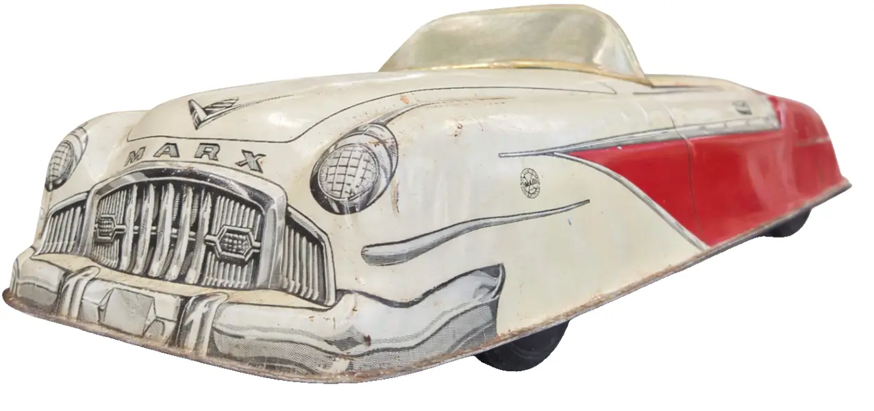 Foto de um(a) Carrinho Americano Marx Sportster, da categoria de Carros e caminhões de brinquedo. Autêntico carrinho americano da renomada fabricante Marx, produzido entre as décadas de 1940 e 1950. Peça original de época,... Vendido no marketplace Trésors.