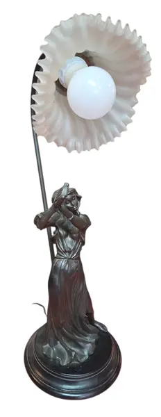 Foto de um(a) Escultura Luminária Antiga Cigana em Petit Bronze, da categoria de Escultura. Esta magnífica escultura luminária em petit bronze retrata uma figura cigana com impressionante riqueza de detalhes. A peça... Mostrado de uma perspectiva diferente. Vendido no marketplace Trésors.