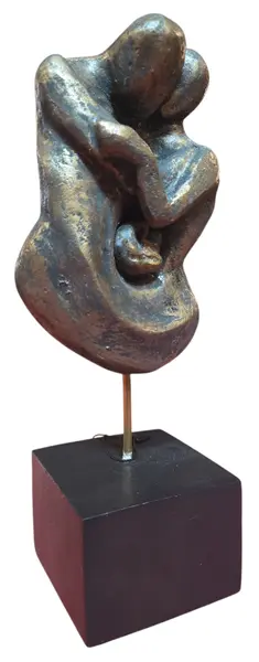 Foto de um(a) Escultura "A Caridade" Cristina Loyola, da categoria de Escultura. Magnífica escultura autoral da artista plástica Cristina Loyola, conhecida pelo seu estilo único que mistura elementos da... Vendido no marketplace Trésors.