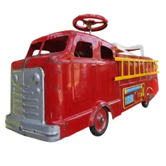 Foto de um(a) Caminhão Bombeiro Marx Toys, da categoria de Carros e caminhões de brinquedo. Caminhão de Bombeiros americano da renomada fabricante Marx Toys, produzido entre as décadas de 1940 e 1950. Peça rara,... Vendido no marketplace Trésors.
