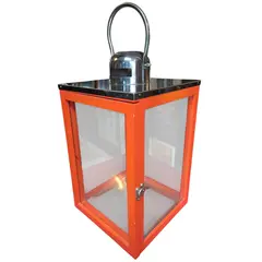 Foto de um(a) Lanterna Decorativa Porta-Velas em Madeira Laranja e Aço Inox, da categoria de Sinalizadores. Adicione um toque de sofisticação e cor ao seu ambiente com esta belíssima Lanterna Decorativa. Unindo a robustez da madeira... Vendido no marketplace Trésors.