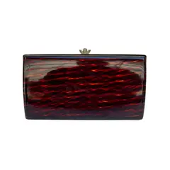 Foto de um(a) Clutch de Mão CGC Lucite Tartarura, da categoria de Bolsas. clutch vintage CGC, em lucite padrão tartaruga, ferragem em metal, fecho estilo vovó, não possui alça, compatível ao tamanho... Vendido no marketplace Trésors.