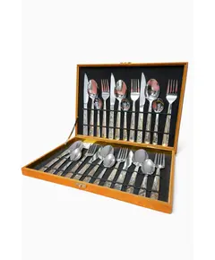 Foto de um(a) Faqueiro em Aço Inox Stainless Steel – 24 Peças | Elegância e Durabilidade, da categoria de Outros utensílios. Faqueiro Stainless Steel com 24 peças, ideal para compor a mesa do dia a dia ou ocasiões especiais. Produzido em aço... Vendido no marketplace Trésors.