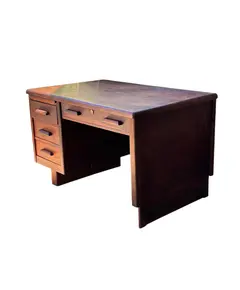 Foto de um(a) Escrivaninha Ritzmann Anos 60 - Impecável (Com Selo de Autenticidade), da categoria de Escrivaninhas e Mesas de escritório. Raridade para colecionadores e amantes do design vintage! Apresento esta escrivaninha original Ritzmann, ícone do mobiliário... Vendido no marketplace Trésors.