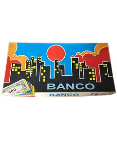 Foto de um(a) Banco Imobiliário - Edição Pai & Filhos, da categoria de Jogos de tabuleiro. Prepare-se para se tornar o mais novo milionário da cidade! No Banco Imobiliário da Pai & Filhos, o objetivo é simples, mas... Vendido no marketplace Trésors.