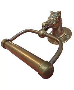 Foto de um(a) Antigo Suporte de Papel Higiênico em Bronze Maciço – Cabeça de Cavalo, da categoria de Suportes decorativos. Apresentamos um item de decoração funcional e cheio de personalidade: um suporte para papel higiênico confeccionado... Vendido no marketplace Trésors.