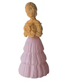 Foto de um(a) Perfume Avon Garden Girl Vintage, da categoria de Outros colecionáveis. Perfume Avon Garden Girl Colecionável. Vendido no marketplace Trésors.