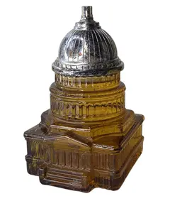Foto de um(a) Perfume Avon Capitólio Vintage, da categoria de Outros colecionáveis. Perfume Avon Capitólio Colecionável. Vendido no marketplace Trésors.