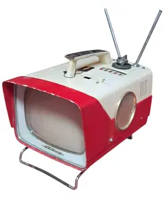 Foto de um(a) TV Antiga Portátil Sharp TRP-801 – Rara – Anos 60 – Design Space Age – Vermelha e Branca, da categoria de Outros colecionáveis. Relíquia para Colecionadores: Televisão Vintage Sharp Model TRP-801 Apresentamos a icônica Sharp TRP-801, um marco da... Vendido no marketplace Trésors.