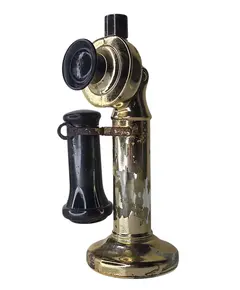 Foto de um(a) Perfume Avon - Candlestick Telephone Vintage, da categoria de Outros colecionáveis. Perfume Candlestick Telephone Colecionável. Vendido no marketplace Trésors.