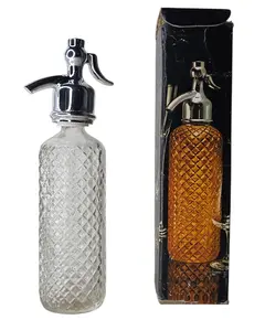 Foto de um(a) Perfume Avon - Bottled Vintage, da categoria de Outros colecionáveis. Perfume Avon Bottled Colecionável. Vendido no marketplace Trésors.