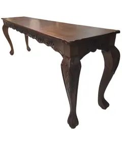 Foto de um(a) Aparador Grande 2,40m Madeira Maciça Entalhada Luís XV, da categoria de Aparadores e Buffet. Magnífico Aparador Clássico de 2,40m em Madeira Maciça – Elegância e Imponência para o seu AmbienteSe você procura uma peça... Vendido no marketplace Trésors.