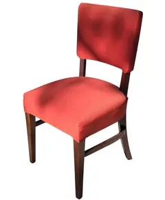 Foto de um(a) Cadeira em Madeira Nobre e Tecido Canelado Vermelho, da categoria de Outras cadeiras. Clássico do design mobiliário Mid-Century nacional. Esta cadeira combina a robustez e a elegância da madeira maciça escura... Vendido no marketplace Trésors.