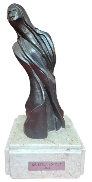 Foto de um(a) Escultura Decorativa - Cristina Loyola, da categoria de Escultura. Magnífica escultura autoral da artista plástica Cristina Loyola, conhecida pelo seu estilo único que mistura elementos da... Mostrado de uma perspectiva diferente. Vendido no marketplace Trésors.