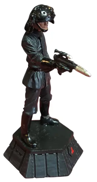 Foto de um(a) Star Wars Imperial Navy Trooper - Xadrez DeAgostini (Pintado à Mão), da categoria de Figuras de ação. Traga o poder do Império para sua coleção! Esta miniatura detalhada do Imperial Navy Trooper (Soldado da Marinha Imperial)... Mostrado de uma perspectiva diferente. Vendido no marketplace Trésors.
