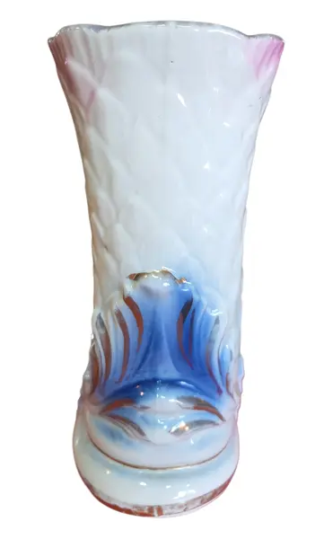 Foto de um(a) Cachepot Escultural em Porcelana – Figura de Peixe, da categoria de Cachepot. Sofisticado cachepot (vaso decorativo) em porcelana branca vitrificada, apresentando uma modelagem detalhada em formato de... Mostrado de uma perspectiva diferente. Vendido no marketplace Trésors.