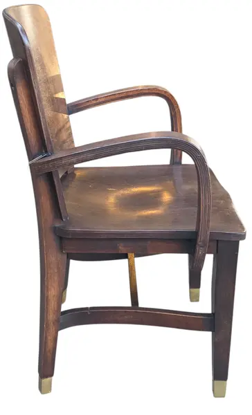 Foto de um(a) Poltrona de Escritório Móveis Cimo em Madeira, da categoria de Poltronas. Exemplar magnífico da era de ouro do design industrial brasileiro, esta poltrona de escritório/auditorio da icônica Móveis... Mostrado de uma perspectiva diferente. Vendido no marketplace Trésors.