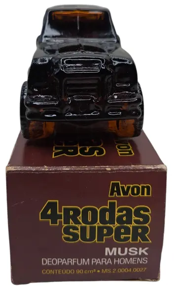 Foto de um(a) Perfume Avon 4X4 MUSK Vintage, da categoria de Outros colecionáveis. Perfume Avon 4X4 MUSK Vintage. Mostrado de uma perspectiva diferente. Vendido no marketplace Trésors.