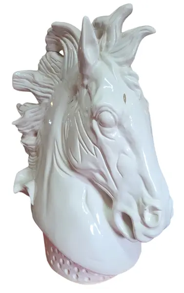 Foto de um(a) Garanhão em Porcelana Esmaltada, da categoria de Escultura. Escultura em porcelana fina com acabamento em esmalte de alto brilho. A técnica de esmaltação a altas temperaturas garante... Mostrado de uma perspectiva diferente. Vendido no marketplace Trésors.