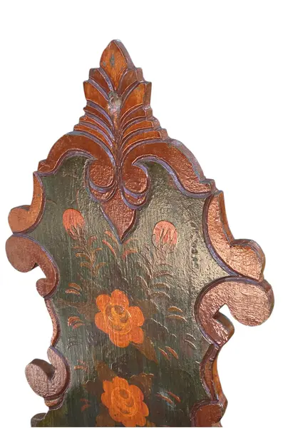 Foto de um(a) Oratório de Parede em Madeira Maciça –Pintura Floral Artesanal, da categoria de Objetos religiosos e espirituais. Este é um oratório de parede singular, que une a tradição da fé com a delicadeza da arte popular. Produzido em madeira... Mostrado de uma perspectiva diferente. Vendido no marketplace Trésors.