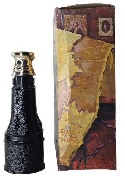 Foto de um(a) Perfume Avon Marine Binoculars Vintage, da categoria de Outros colecionáveis. Perfume Avon Binoculars Marine Colecionável. Vendido no marketplace Trésors.