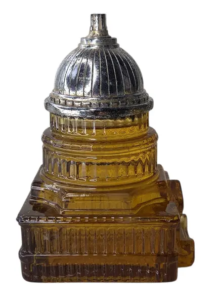 Foto de um(a) Perfume Avon Capitólio Vintage, da categoria de Outros colecionáveis. Perfume Avon Capitólio Colecionável. Mostrado de uma perspectiva diferente. Vendido no marketplace Trésors.