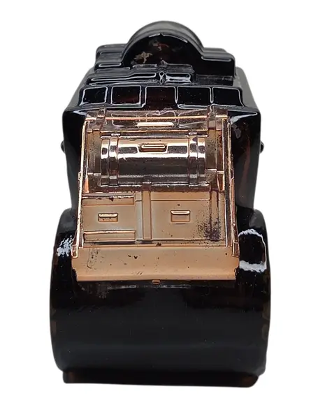 Foto de um(a) Perfume Avon Carruagem Vintage, da categoria de Outros colecionáveis. Perfume Avon Carruagem Vintage. Mostrado de uma perspectiva diferente. Vendido no marketplace Trésors.