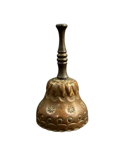 Foto de um(a) Sino em Cobre vintage, da categoria de Outros colecionáveis. Lindo e delicado sino VINTAGE em cobre, com arabescos em baixo relevo e pega em madeira torneada. Mostrado de uma perspectiva diferente. Vendido no marketplace Trésors.