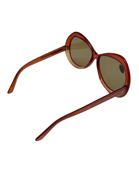 Foto de um(a) Óculos Vintage Novo Montclair Spectra, da categoria de Óculos. Óculos VINTAGE Montclair, modelo Spectra, Selected Frame, armação em acetato nas cores degrade marrom alaranjado, semi... Mostrado de uma perspectiva diferente. Vendido no marketplace Trésors.