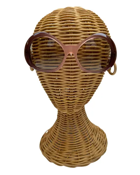 Foto de um(a) Óculos Vintage Novo Montclair Suncat, da categoria de Óculos. Óculos VINTAGE Montclair, modelo Suncat, Selected Frame, armação em acetato nas cores degrade marrom lilás , semi... Mostrado de uma perspectiva diferente. Vendido no marketplace Trésors.