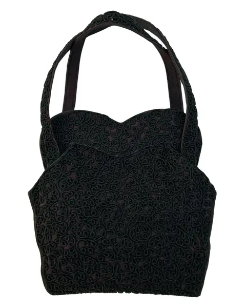 Foto de um(a) Bolsa Vintage Tecido Bordado Arabesco, da categoria de Bolsas. bolsa vintage, provavelmente década de 40 ou 50, formato único, com bordado delicados arabescos por toda a peça, parte... Vendido no marketplace Trésors.