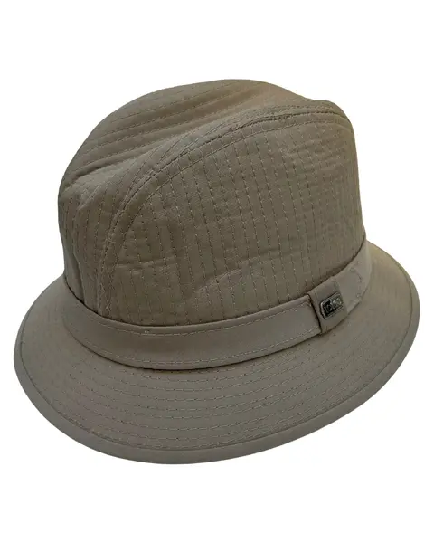 Foto de um(a) Chapéu Vintage Bucket Totes Cargo, da categoria de Chapéus. Chapéu bucket vintage Totes, Coreano, em tecido alinhavado, 60% algodão 40% poliéster. Cor fendi Coroa modelável vincada ou... Vendido no marketplace Trésors.