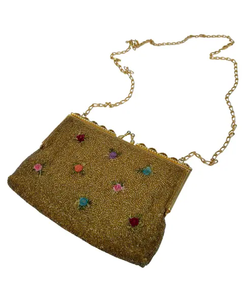 Foto de um(a) Bolsa Vintage Bordada Dourada Mini Rosas, da categoria de Botas. lindíssima bolsa vintage, inteiramente bordada em pedrarias douradas e detalhes de mini rosas bordadas em fio, fecho vovó... Mostrado de uma perspectiva diferente. Vendido no marketplace Trésors.