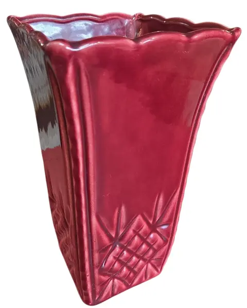 Foto de um(a) Vaso Marsala - 1958, da categoria de Vasos. Mostrado de uma perspectiva diferente. Vendido no marketplace Trésors.