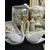 Foto de um(a) Par de Cisnes em Porcelana, da categoria de Modelos e estatuetas. Belíssimo par de cisnes em porcelana esmaltação fina de alta qualidade. Na cor branca e detalhes em preto e amarelo. Item... Mostrado de uma perspectiva diferente. Vendido no marketplace Trésors.