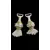 Foto de um(a) Par Puxadores p/ Cortinas em Metal Vintage, da categoria de Anéis e cornijas para cortinas. Belíssimo par de puxadores para cortina, ou pendente decorativo, em metal no estilo balangandã, misto de tons prata e... Mostrado de uma perspectiva diferente. Vendido no marketplace Trésors.