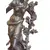 Foto de um(a) Antiga Luminária Escultura Petit Bronze Estilo Art Nouveau - Tulipa em Vidro Acetinado, da categoria de Escultura. Elegância e Arte em uma Peça Única Apresentamos esta magnífica luminária escultura confeccionada em petit bronze, uma peça... Mostrado de uma perspectiva diferente. Vendido no marketplace Trésors.