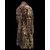 Foto de um(a) Casaco Vintage Pelúcia Onça, da categoria de Casacos. Casaco vintage, de ateliê, em pelúcia, estampa onça, forro em tom de laranja, fechamento por 4 grandes e forrados botões,... Mostrado de uma perspectiva diferente. Vendido no marketplace Trésors.
