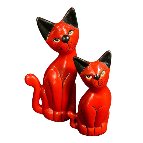 Foto de um(a) par de Gatos Vintage em Cerâmica, da categoria de Modelos e estatuetas. Lindo par de gatos vintage em cerâmica, em tom de vermelho fechado, um clássico da decoração e dos amantes dos bichanos,... Vendido no marketplace Trésors.