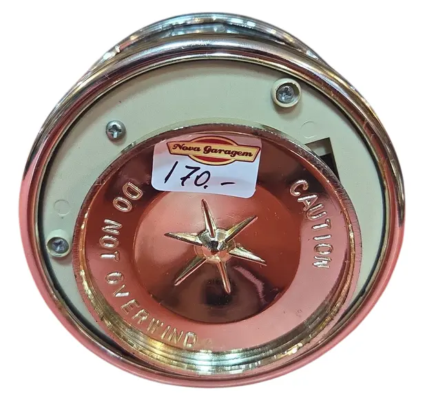 Foto de um(a) Antiga Caixa de Música com Redoma de Vidro e LED, da categoria de Outros formatos de áudio . Esta belíssima caixa de música é uma peça decorativa clássica, perfeita para colecionadores ou para presentear com... Mostrado de uma perspectiva diferente. Vendido no marketplace Trésors.
