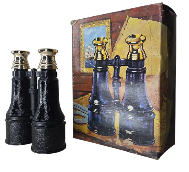 Foto de um(a) Perfume Avon Marine Binoculars Vintage, da categoria de Outros colecionáveis. Perfume Avon Binoculars Marine Colecionável. Mostrado de uma perspectiva diferente. Vendido no marketplace Trésors.