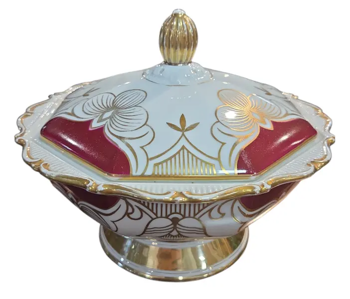 Foto de um(a) Antiga Bomboniere Eschenbach Bavaria – Porcelana Alemã – Pintada à Mão (Handarbeit), da categoria de Garrafas, potes e jarros. Exclusiva e sofisticada bomboniere (pote com tampa) em fina porcelana alemã Eschenbach, produzida na região da Baviera. Esta... Mostrado de uma perspectiva diferente. Vendido no marketplace Trésors.