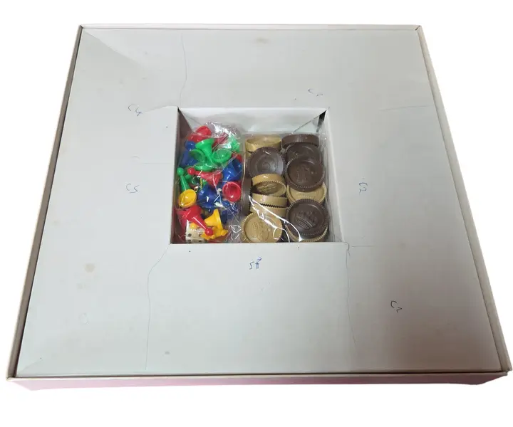 Foto de um(a) 6 Super Jogos - Estrela (Série Especial), da categoria de Jogos de tabuleiro. Esta é uma coletânea clássica da Manufatura de Brinquedos Estrela S.A., que reúne seis modalidades diferentes de... Mostrado de uma perspectiva diferente. Vendido no marketplace Trésors.