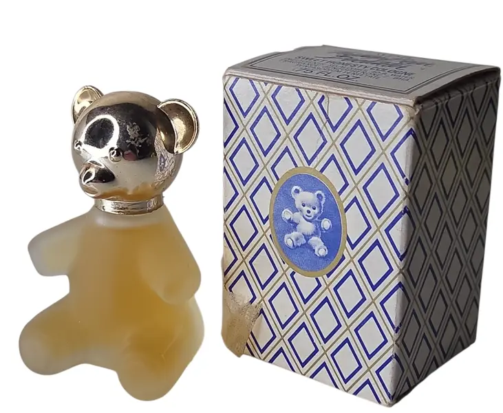 Foto de um(a) Perfume Avon Teddy Bear Vintage, da categoria de Outros colecionáveis. Perfume Avon Teddy Bear Colecionável. Vendido no marketplace Trésors.