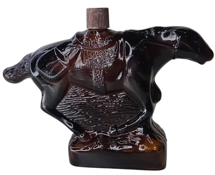 Foto de um(a) Perfume Avon Glentmen's Choice Vintage, da categoria de Outros colecionáveis. Perfume Avon Glentmens Choice colecionável. Mostrado de uma perspectiva diferente. Vendido no marketplace Trésors.