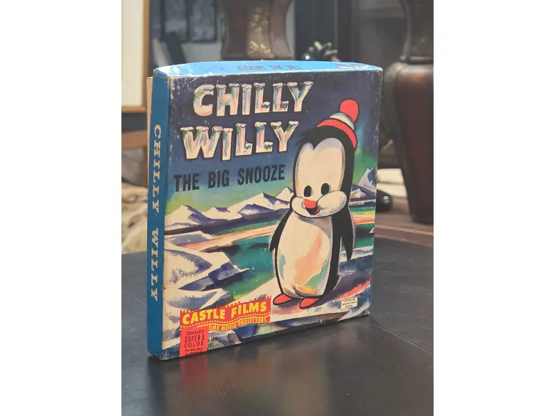 Foto de um(a) Filme Super 8 Chilly Willy, da categoria de Projetores. Filmes Super 8 americanos, originais de época, destinados a projeção e coleção. Peças que representam um importante capítulo... Mostrado de uma perspectiva diferente. Vendido no marketplace Trésors.