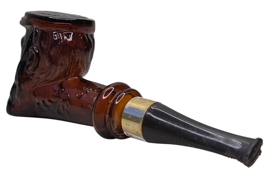 Foto de um(a) Perfume Avon Cachimbo Vintage, da categoria de Outros colecionáveis. Perfume Avon Cachimbo vintage. Mostrado de uma perspectiva diferente. Vendido no marketplace Trésors.