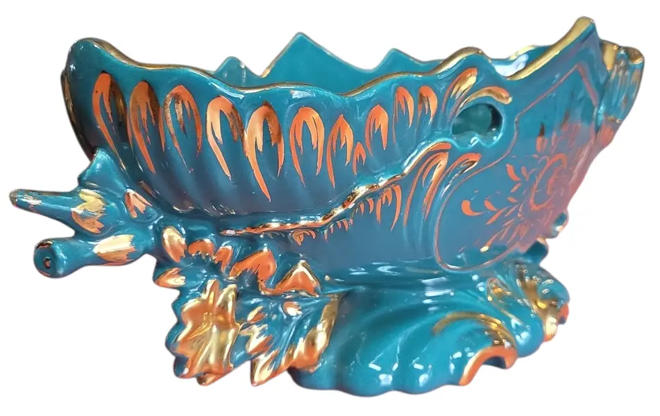 Foto de um(a) Centro de Mesa em Porcelana Esmaltada e Arabescos em Ouro, da categoria de Cachepot. Elegância Clássica: Centro de Mesa em Porcelana Premium Adicione um toque de sofisticação e história ao seu ambiente com... Mostrado de uma perspectiva diferente. Vendido no marketplace Trésors.